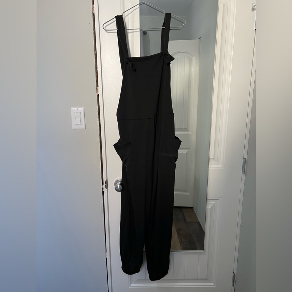 Jumpsuit - Picture 2 of 3